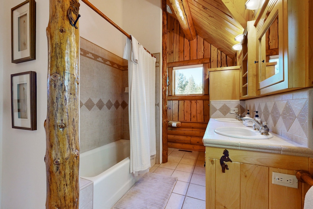 Bow Canyon Oasis #513