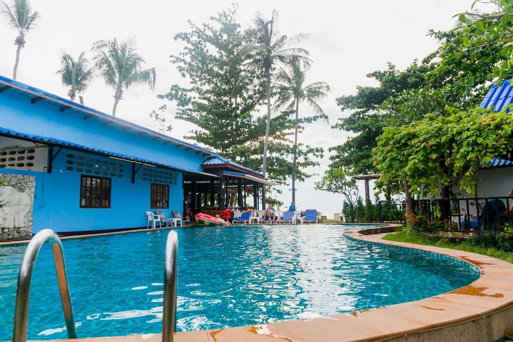 Sea Sand Sun Resort