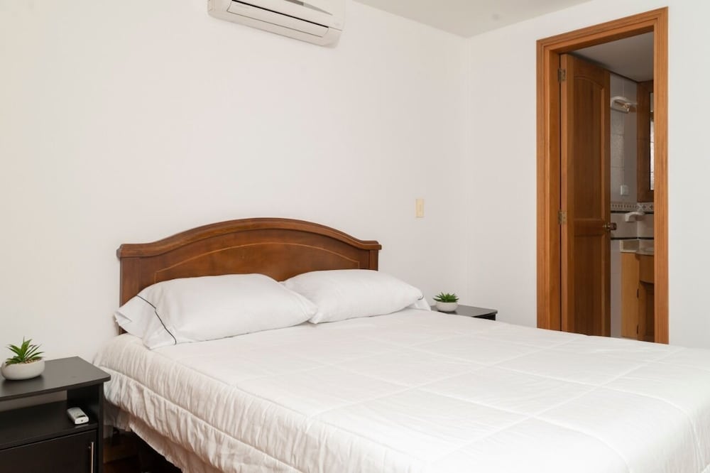 Apartamentos Alcazar Oviedo byHOUSY HOST