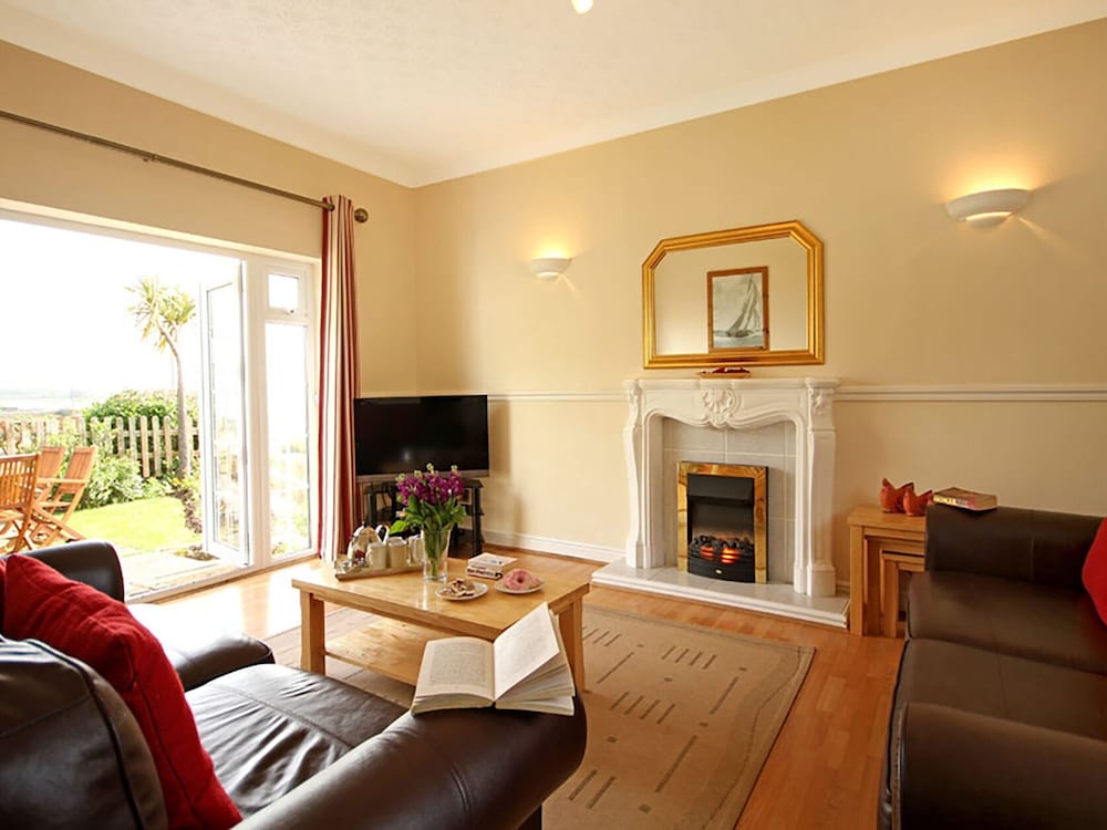 Menai Cottage