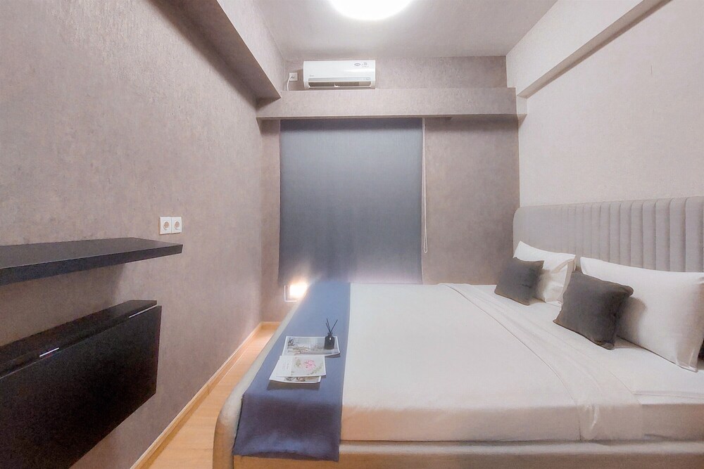 Comfort And Serene 2Br At Sky House Bsd Apartment