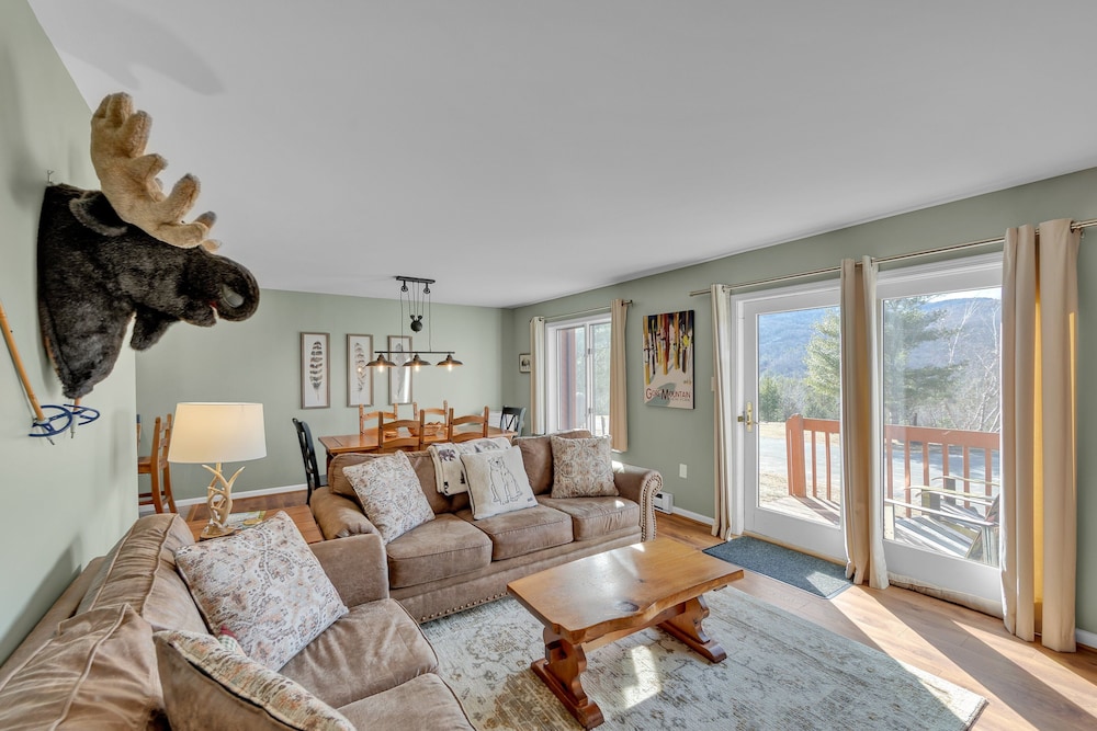 Lies 18n - Cozy & Scenic Mountain Retreat 3 Bedroom Townhouse by The Summit at Gore Mountain