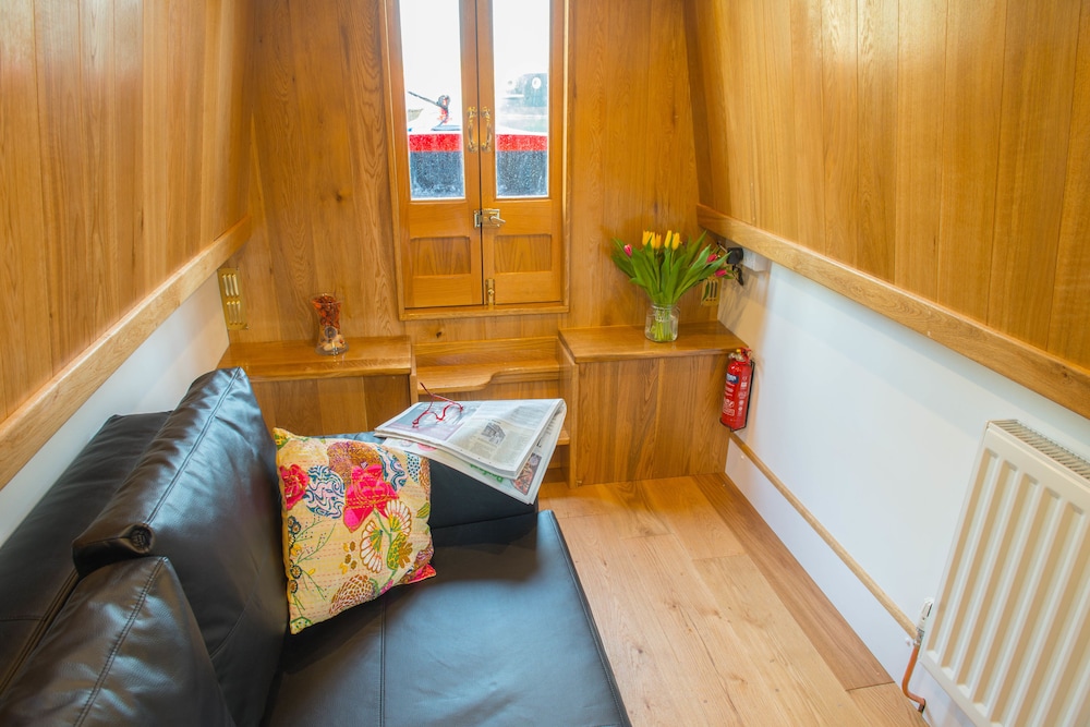 Narrowboat Puzzle