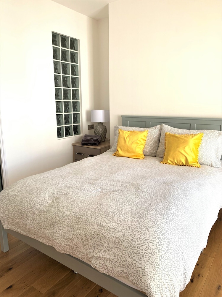 Warwick House, photo 24