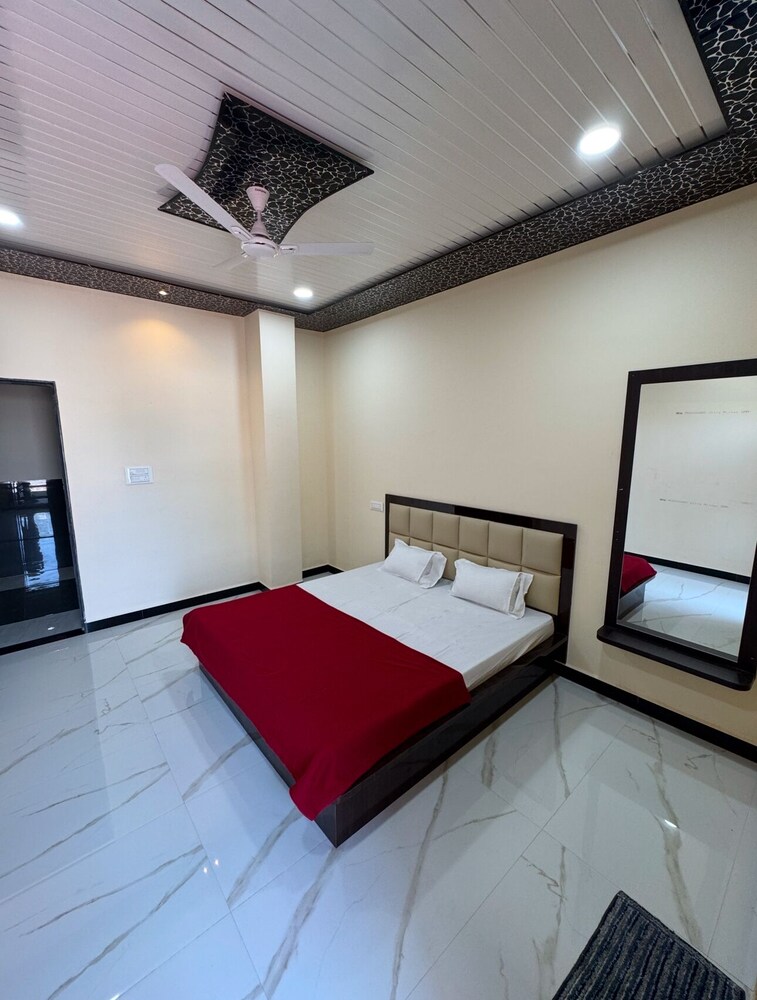 Jyoti Shree Resort