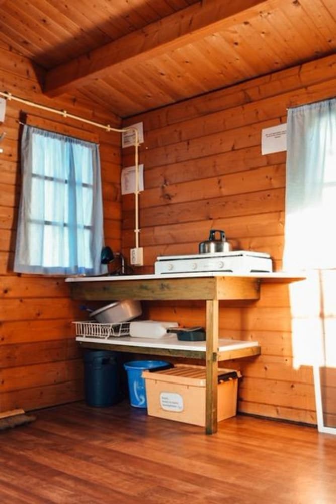 Hikers Cabin in Maurik view 3