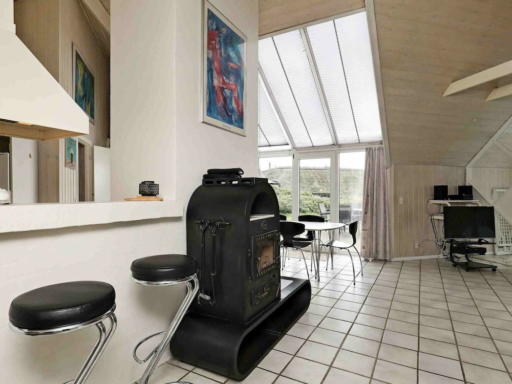 Sprawling Holiday Home With Swimming Pool in Ringkøbing view 2