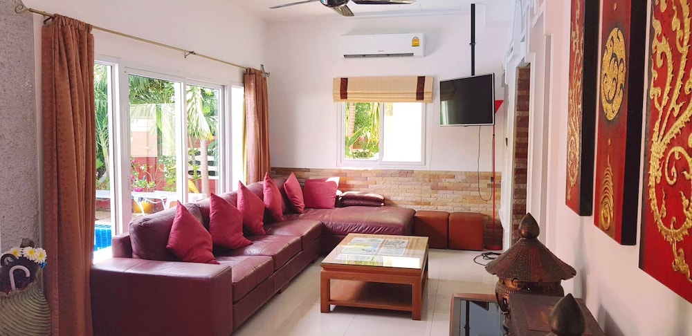 lounge