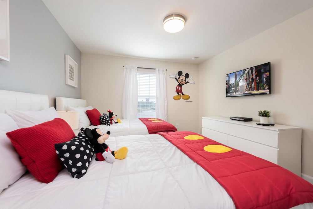 Storey Lake Resort by VHC Hospitality - Image 4