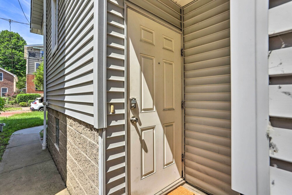 ~ 2 Mi to Downtown - Cozy Cleveland Unit, photo 17