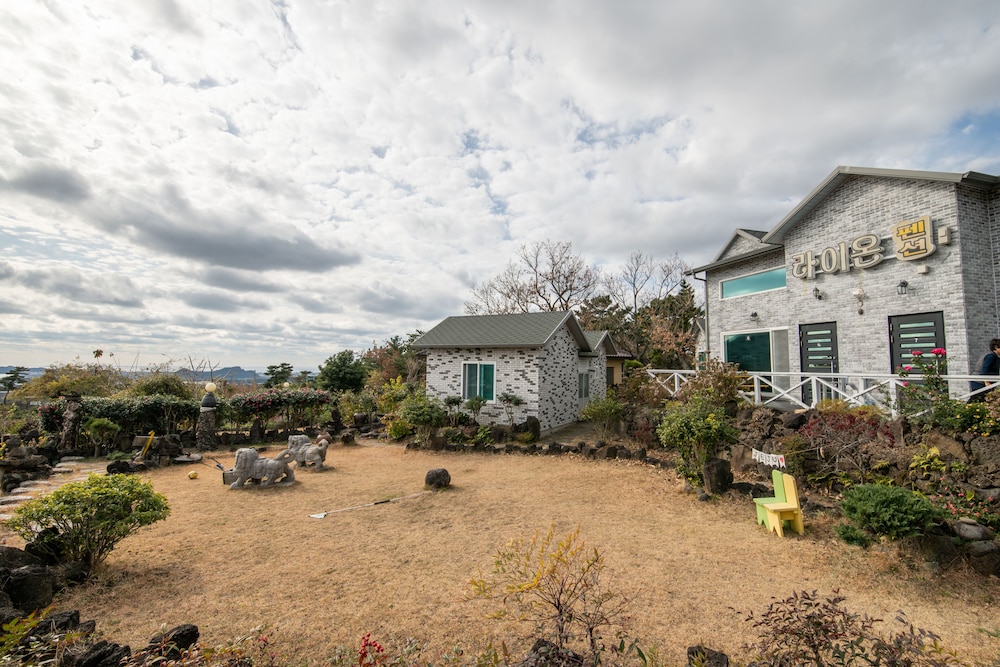 Lionhill Pension