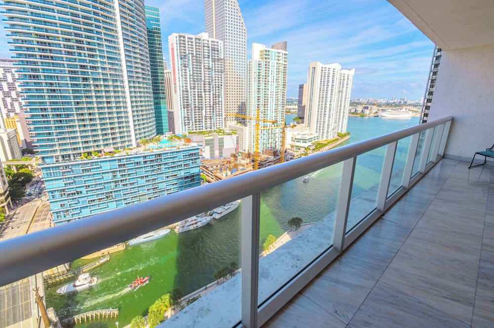 Icon Brickell