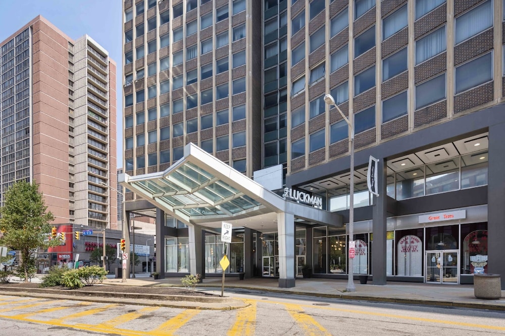 Hotel The Luckman Apartments By Barsala - Image 1