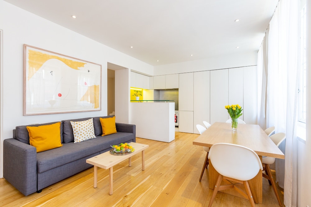 Oxford Circus Apartments