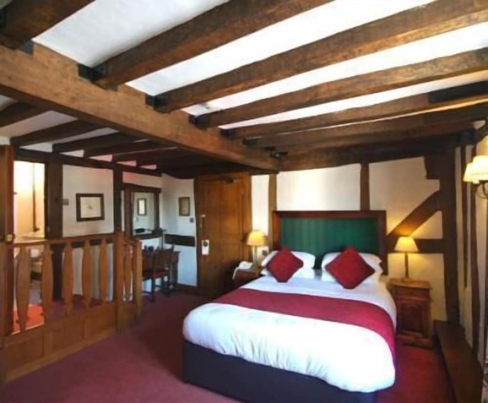 Dog & Partridge Hotel by Chef and Brewer Collection