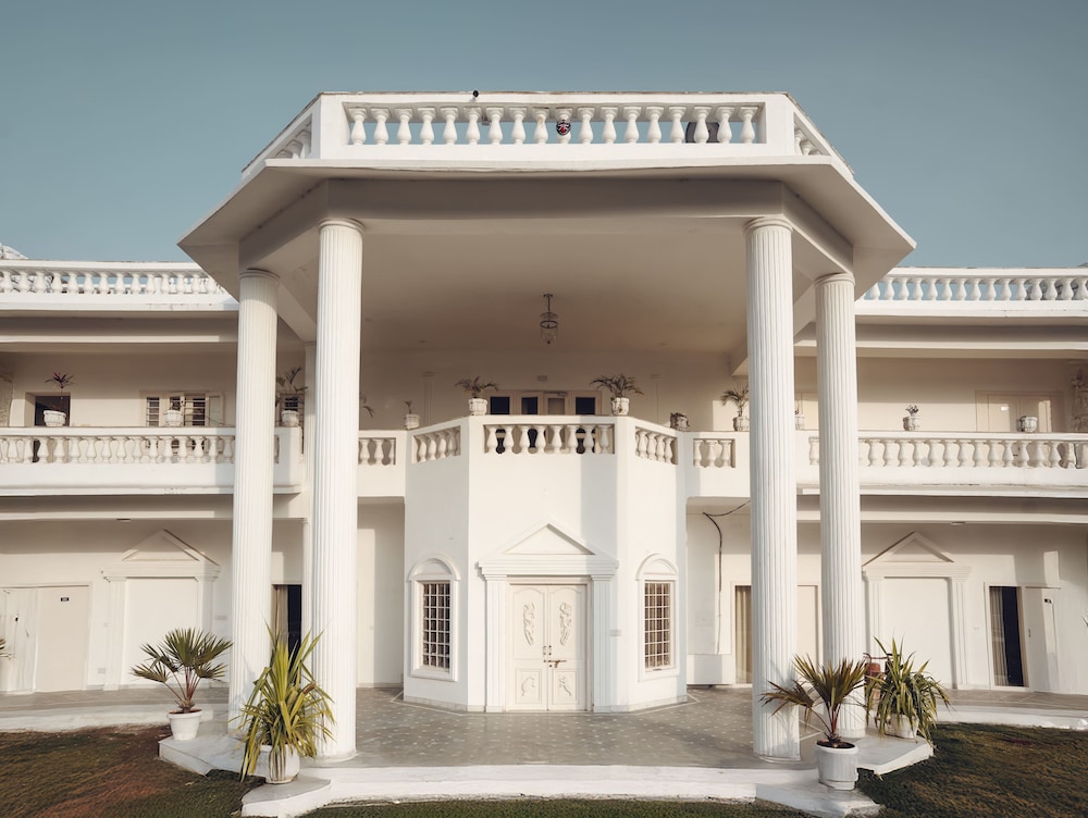 Victoria Mansion