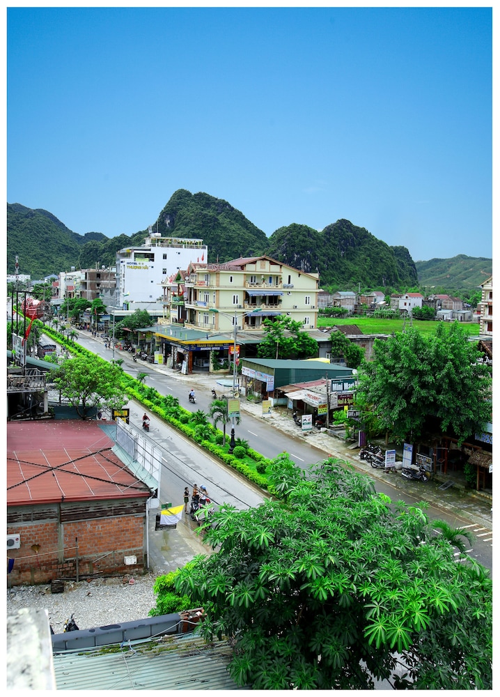 Hoan Chau Homestay - Hostel