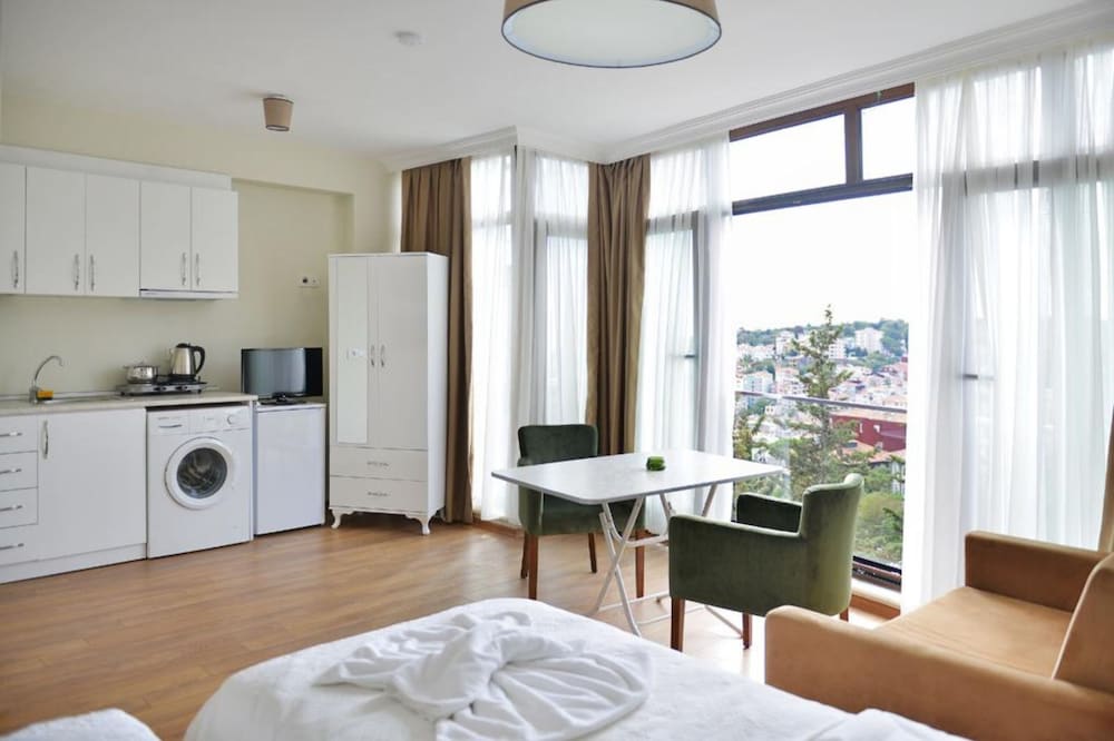 Bude Suit - Image 21