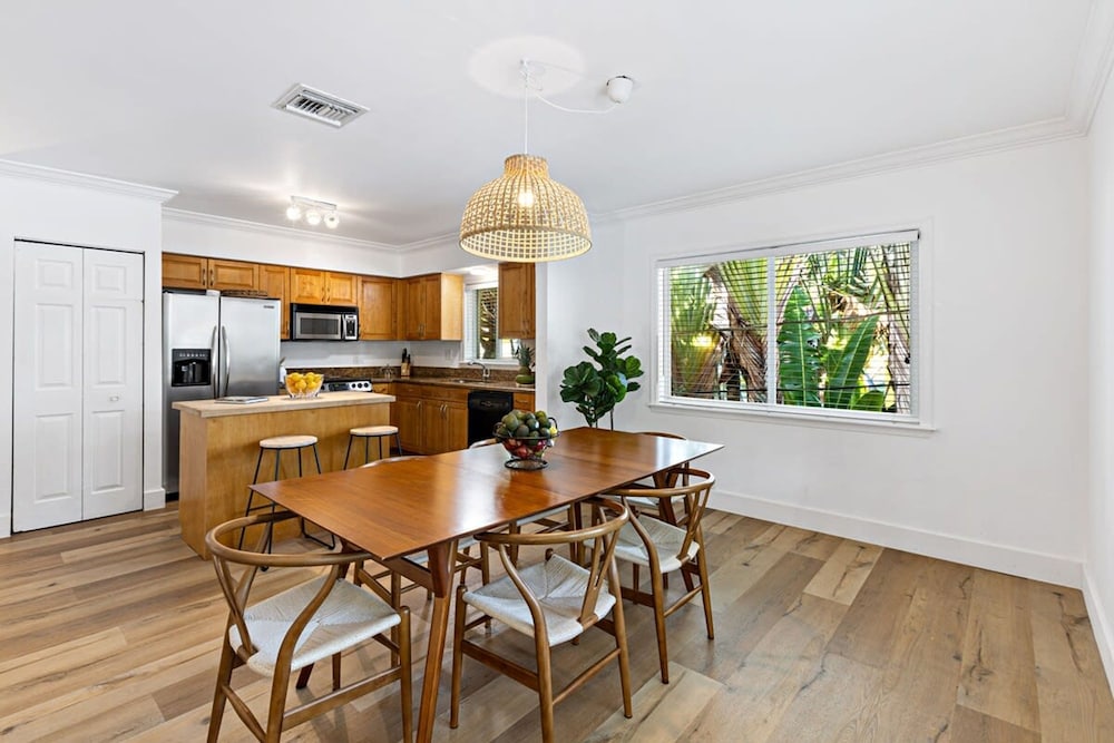 Spacious Beach Apt in Las Olas Blvd