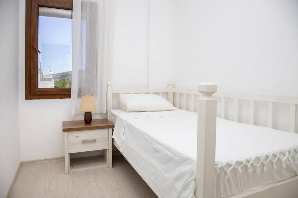 3 BR Comfy House With Peaceful View in Yalikavak view 4