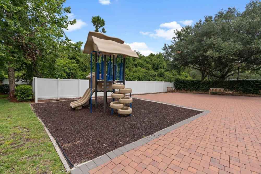 Amazing 3 Bdr House Near Disney - Lv22106
