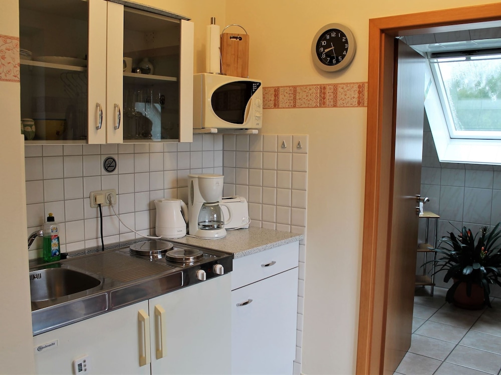 Geraumige Ferienwohnung in Boltenhagen mit Garten view 5
