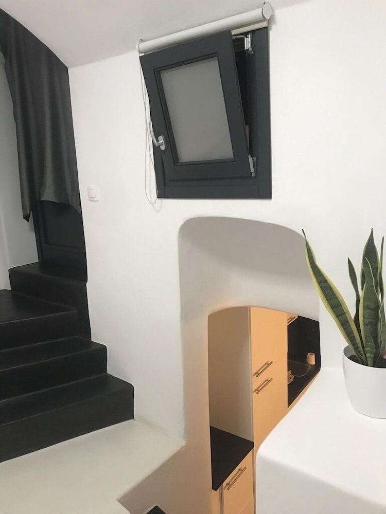 The Luna Suites