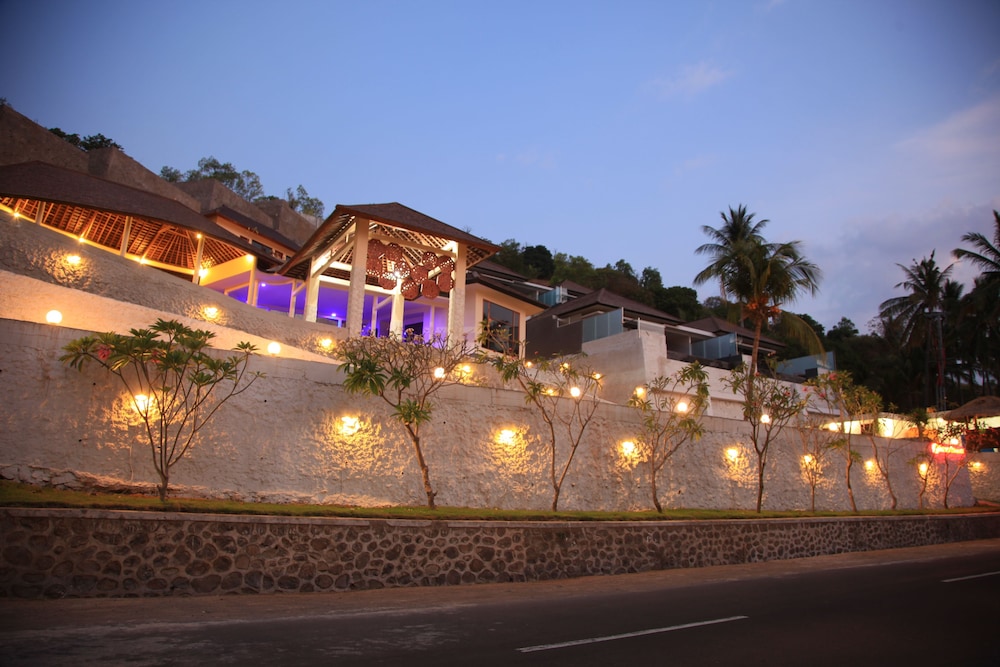Lima Satu Resort