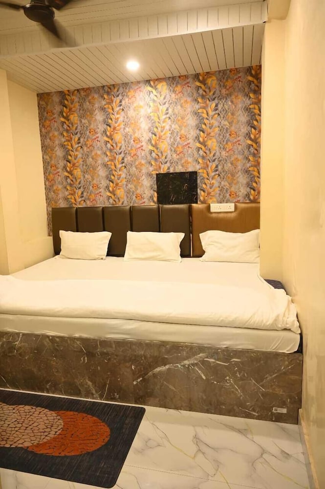 GOPINATH .P GUEST HOUSE