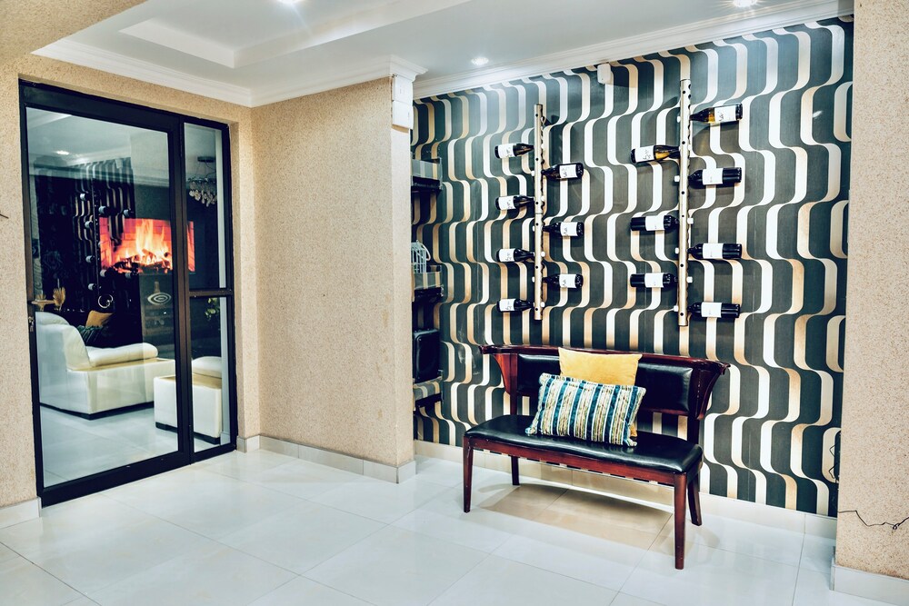 Escapade Lux Guesthouse