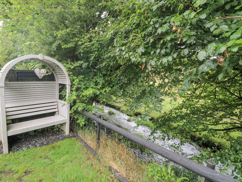Inny Brook Burrow