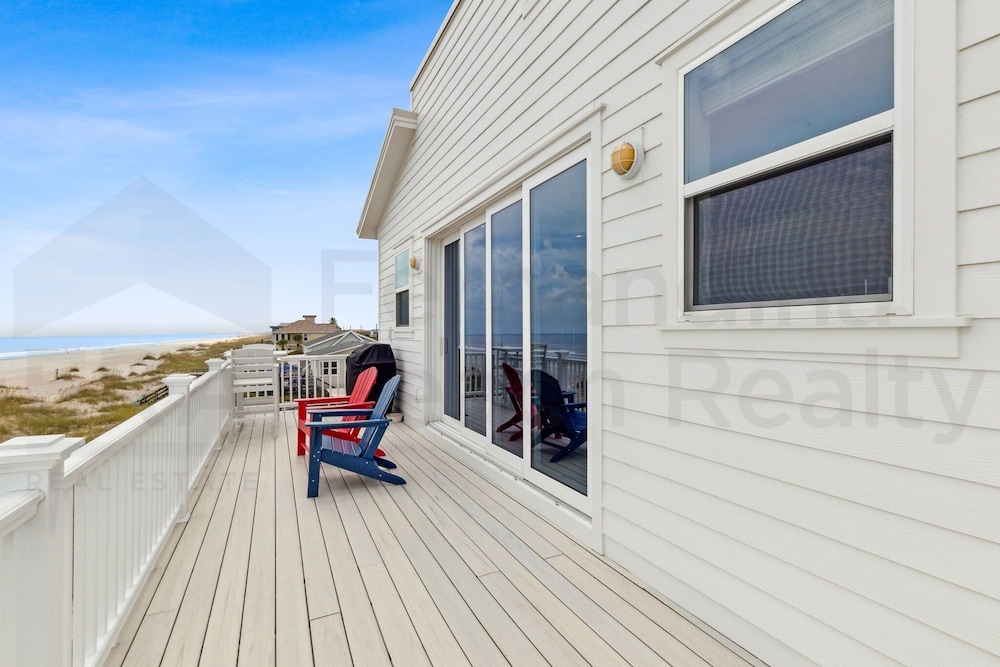 1088 S. Fletcher Ave 5 Bedroom Home