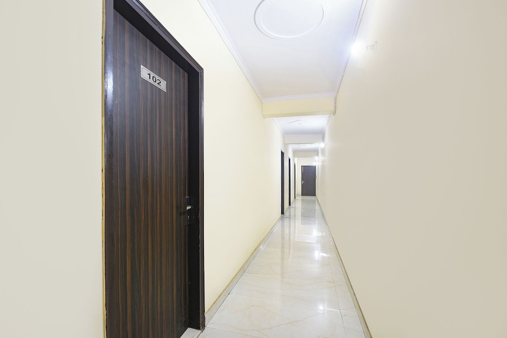 Fabhotel Sky Residency
