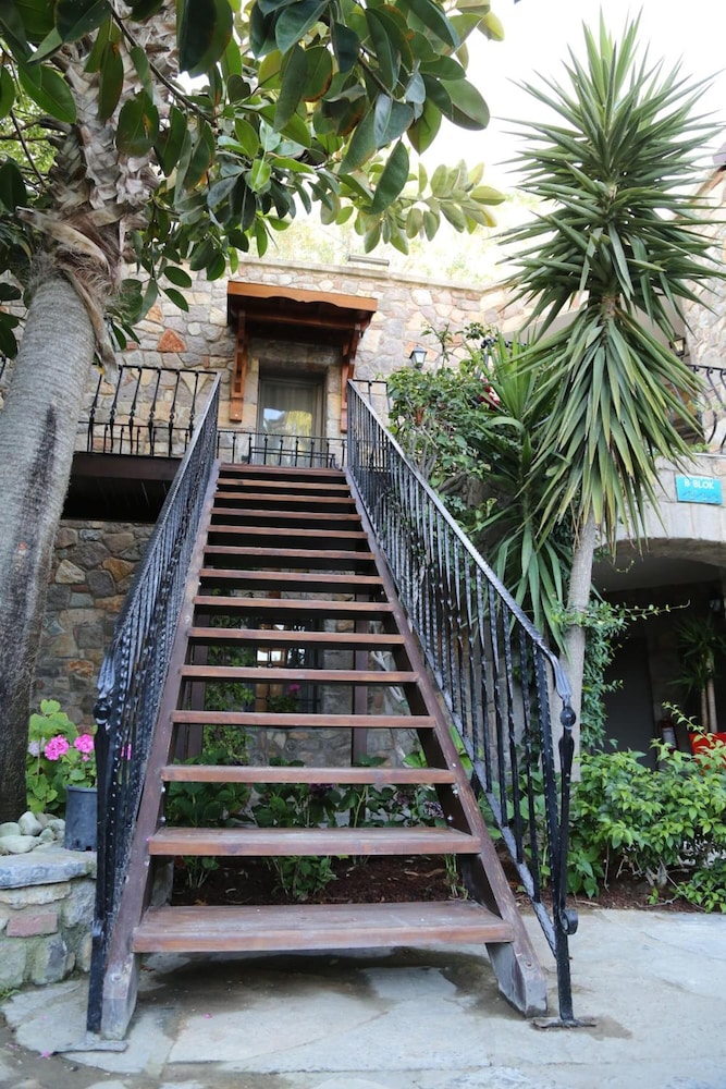 Yalikavak Marina Bahçe Hotel - Image 15