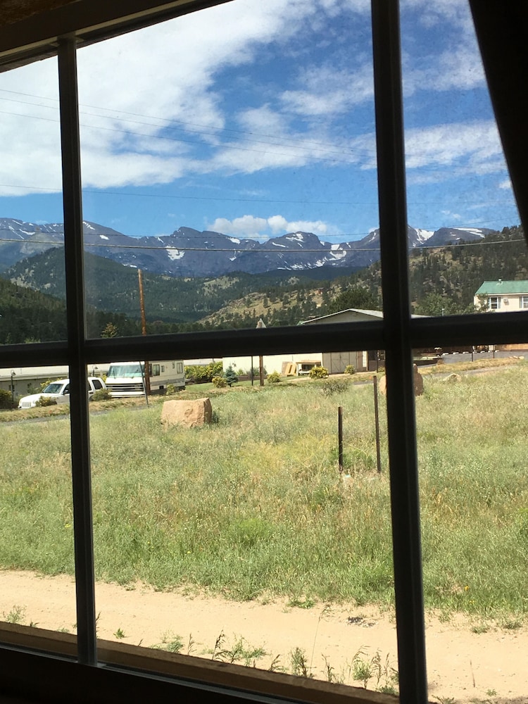 Colorado Cottages