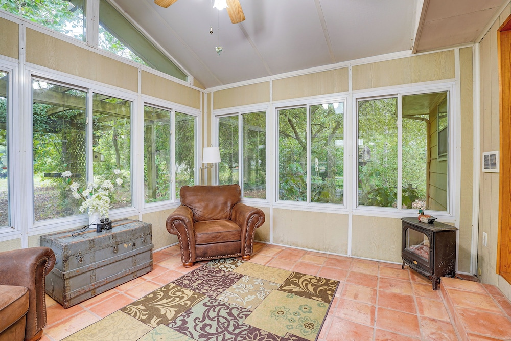 Fish, Hike & Golf: Countryside Retreat in Bluffton