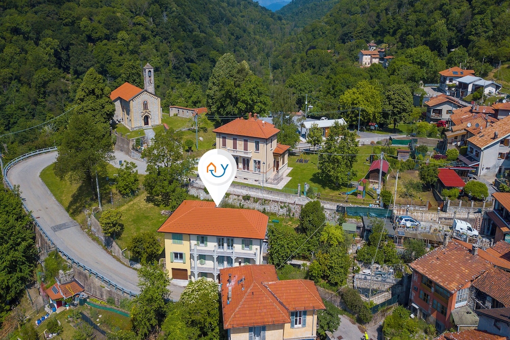 Bucaneve Apartment