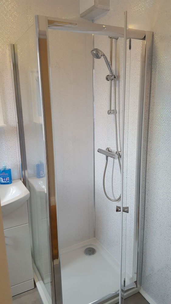 Lawnbrook Town Guest House view 2