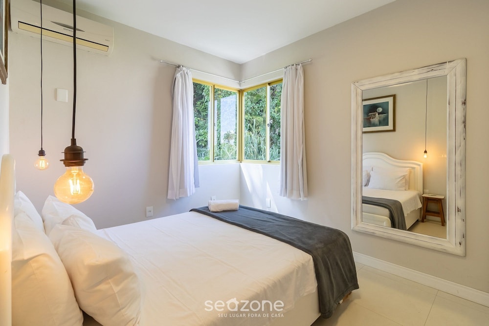 Sea View Apt 240m From the Beach in Jurere Ido207