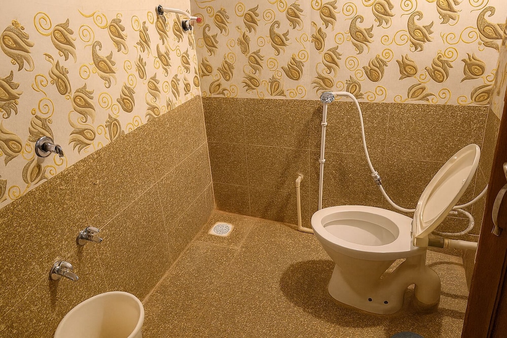 STAYGURU SURKHAB RANN RESORT