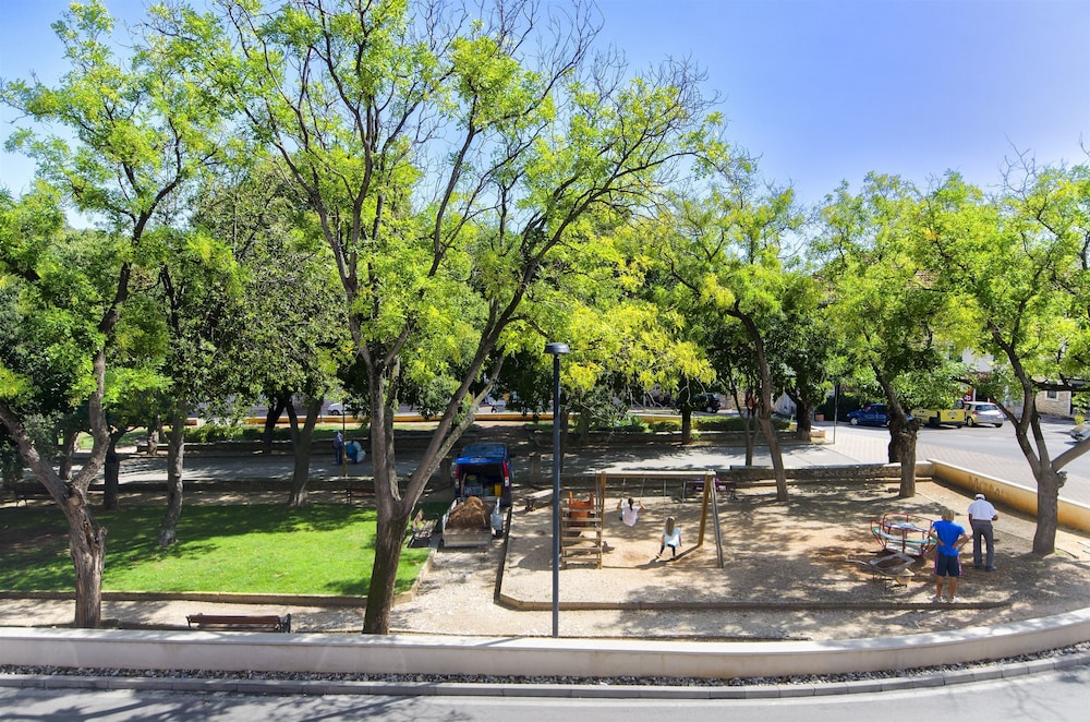 Apartments Bujola City Park View view 3