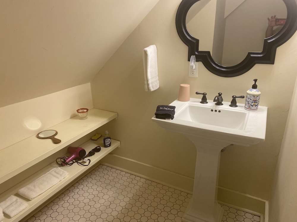 Janssen Park Place B&B