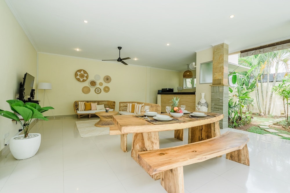 AV Villa Melati photo 4