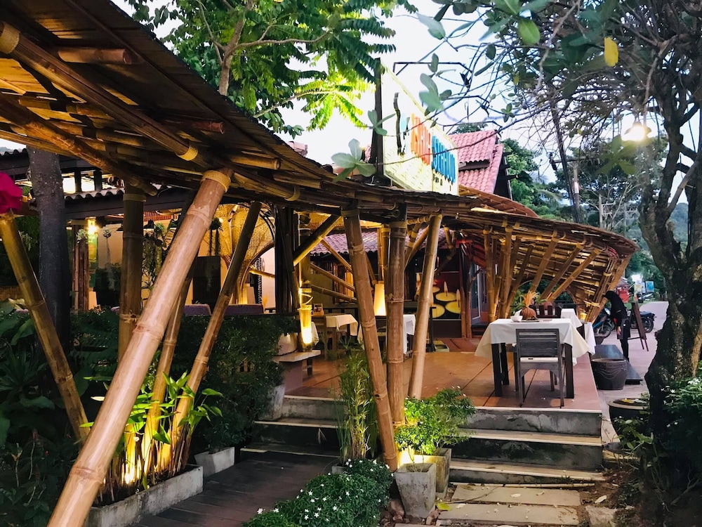 Alama Sea Village Resort