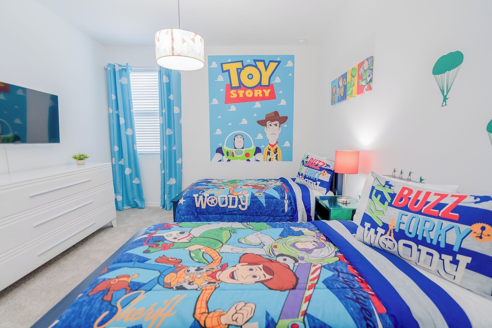Step into a Fairytale 8BD Villa
