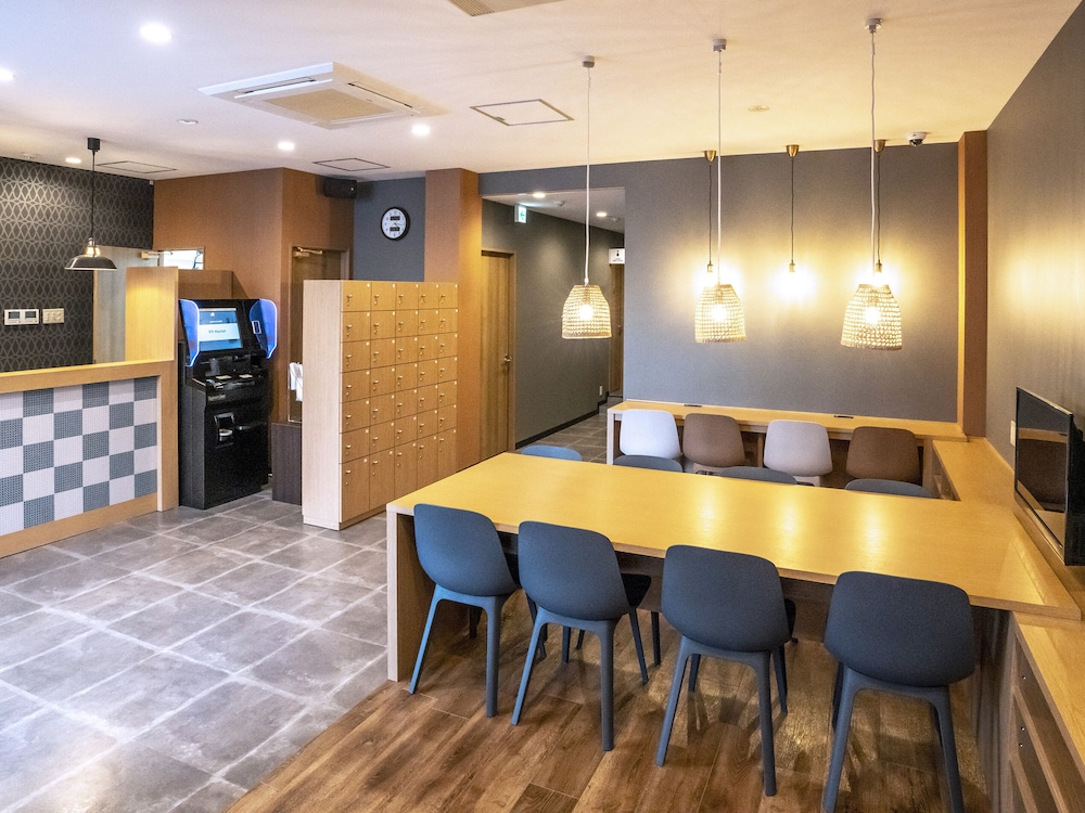 R9 Hostel Tochigi Ekimae - Man Only view 4