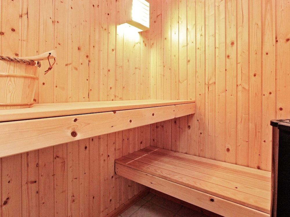 7 Person Holiday Home in Vejby-by Traum view 2