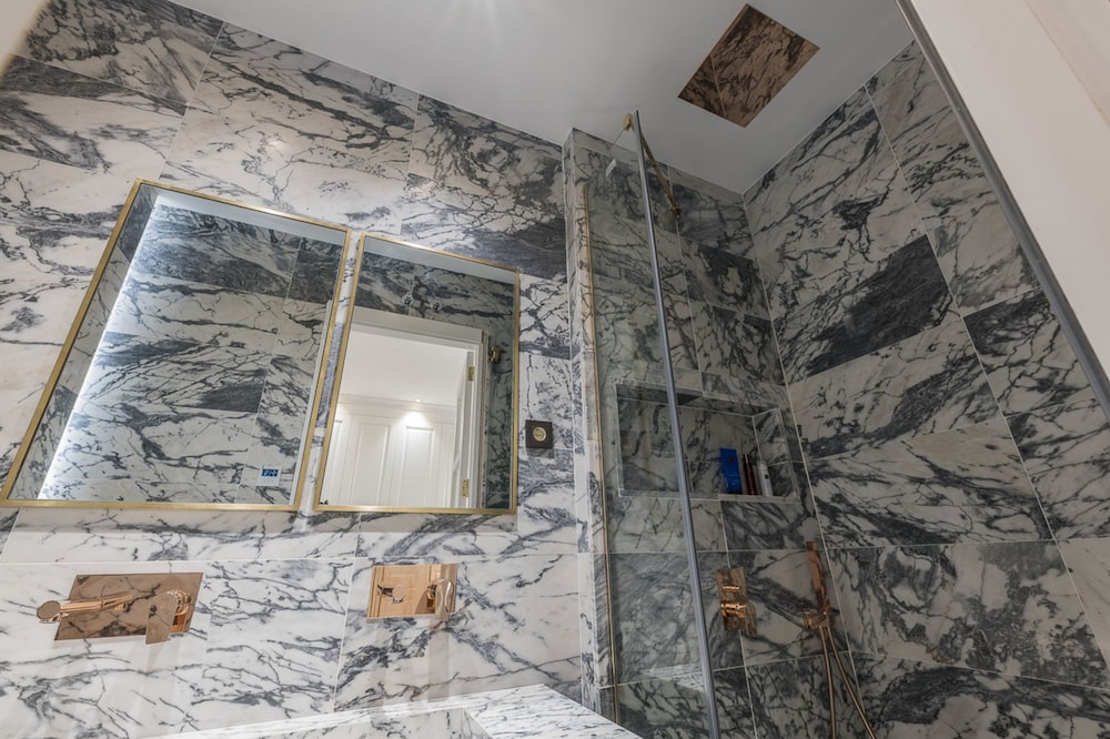 M Gpa240 Exclusivo Piso de Lujo en el Barrio de