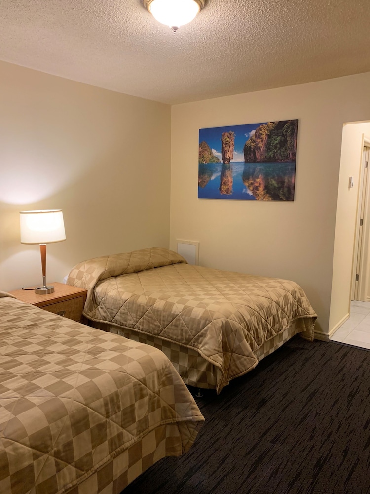 Windsor Vacations - Traveller's Choice Motel - Property Image 3