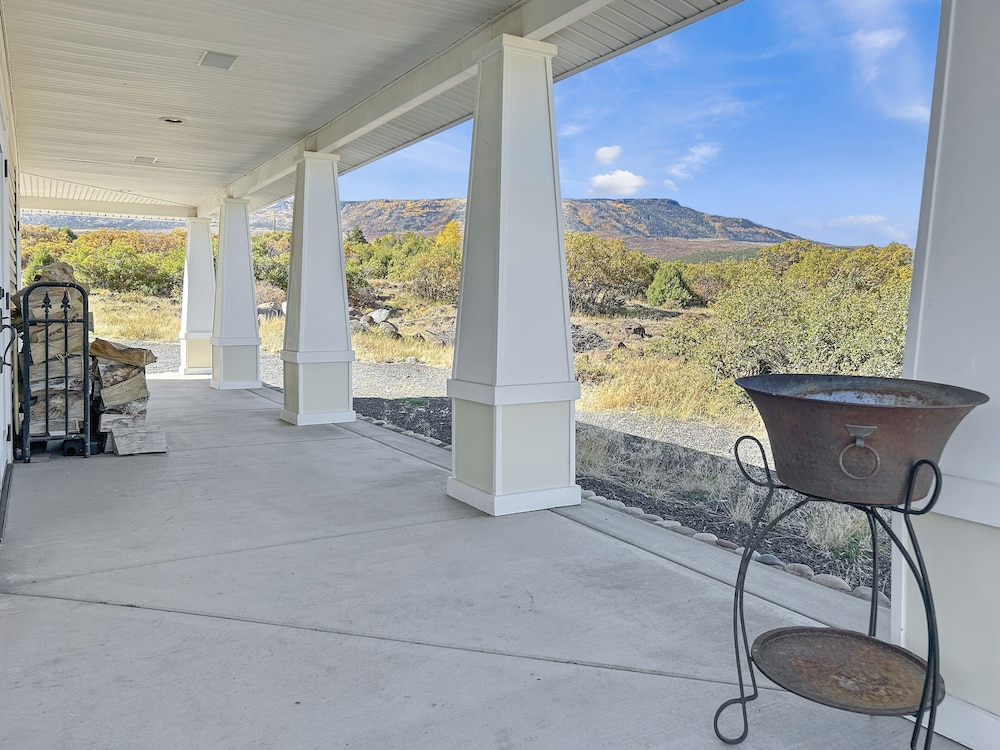 Lone Eagle Haven 3 Bedroom Home